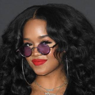 The singer H.E.R. wallpaper