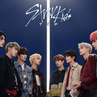 Stray Kids red wallpaper