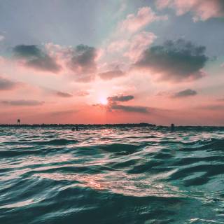 Sea aesthetic laptop wallpaper