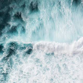 Sea aesthetic laptop wallpaper