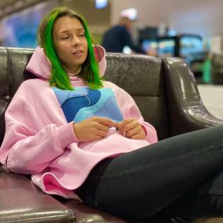 Miss Monique wallpaper