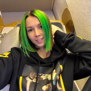 Miss Monique wallpaper