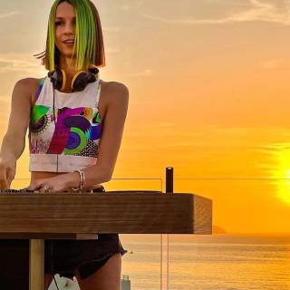 Miss Monique wallpaper