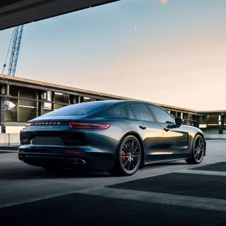 Porsche Panamera 4k wallpaper