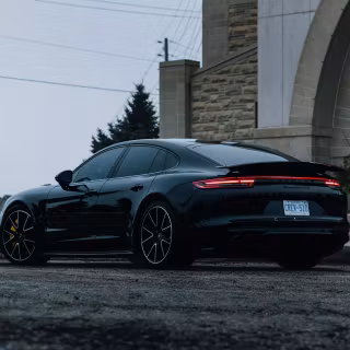 Porsche Panamera 4k wallpaper