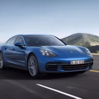 Porsche Panamera 4k wallpaper