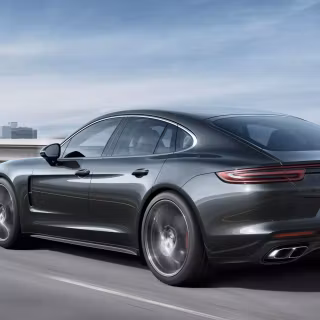 Porsche Panamera 4k wallpaper