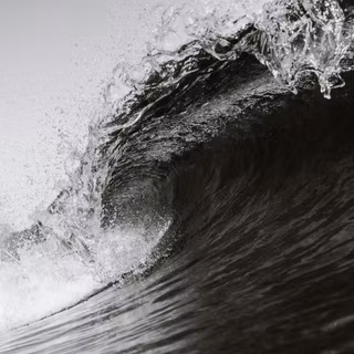 Black wave 4k wallpaper