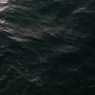 Dark water 4k wallpaper