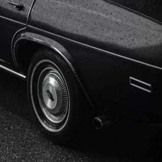 Black and white car phone wallpaper