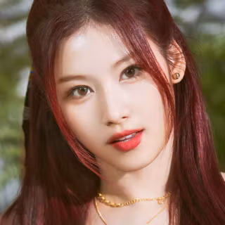 Twice Sana desktop wallpaper