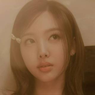 Twice Sana desktop wallpaper