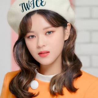 Twice Sana desktop wallpaper