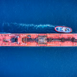 Desktop ship wallpaper