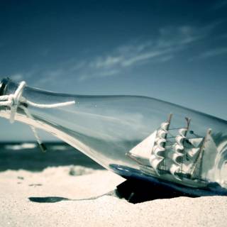 Desktop ship wallpaper