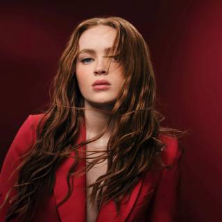 Sadie Sink desktop wallpaper