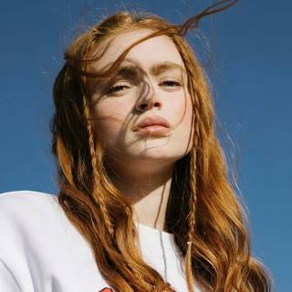 Sadie Sink desktop wallpaper