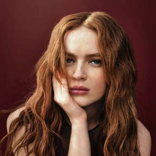 Sadie Sink desktop wallpaper