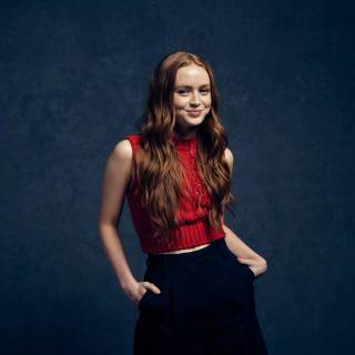 Sadie Sink desktop wallpaper