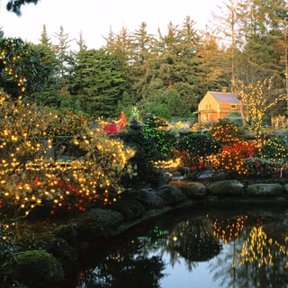 Cottage desktop wallpaper