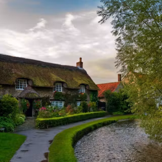 Cottage desktop wallpaper