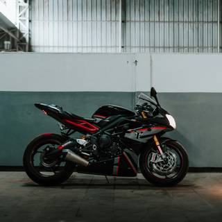 Black bike 4k PC wallpaper