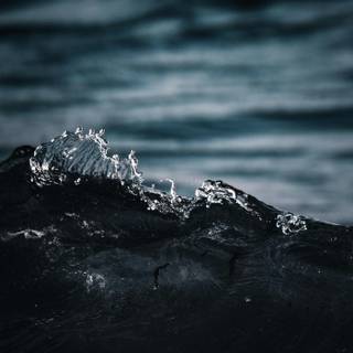 Dark ocean iPhone wallpaper