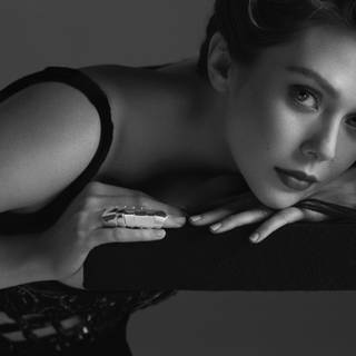 Elizabeth Olsen desktop wallpaper