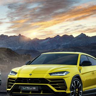 Lamborghini Urus mobile wallpaper