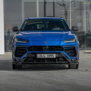 Lamborghini Urus mobile wallpaper