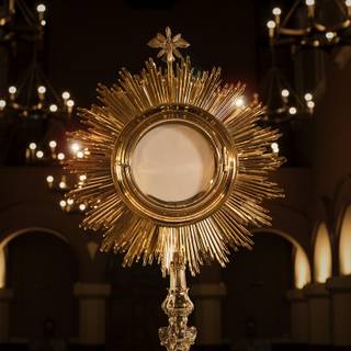 Monstrance wallpaper