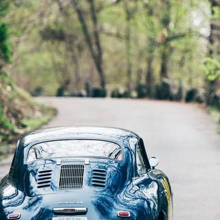 Vintage Porsche iPhone wallpaper