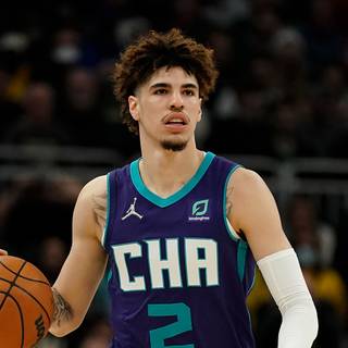 Desktop Lamelo Ball wallpaper