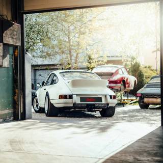 Vintage Porsche iPhone wallpaper