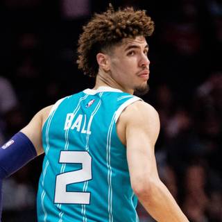 Desktop Lamelo Ball wallpaper