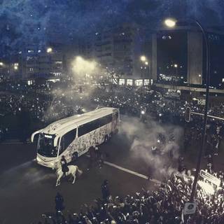 Real Madrid bus wallpaper