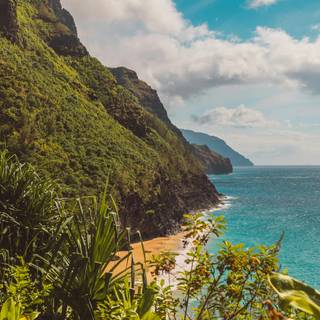 Beach 8k Android wallpaper