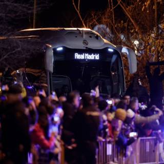 Real Madrid bus wallpaper