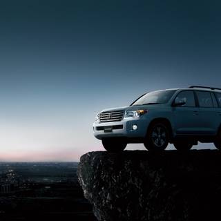 Fortuner Land Cruiser wallpaper