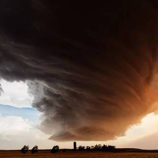 Storm chasing wallpaper