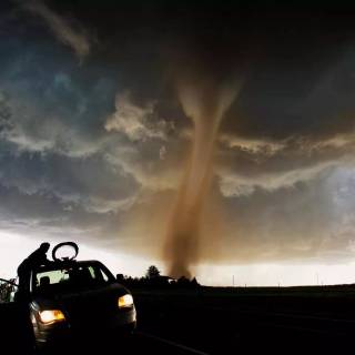 Storm chasing wallpaper