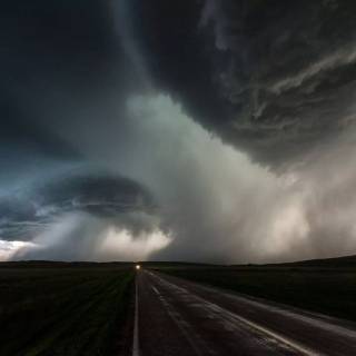 Storm chasing wallpaper