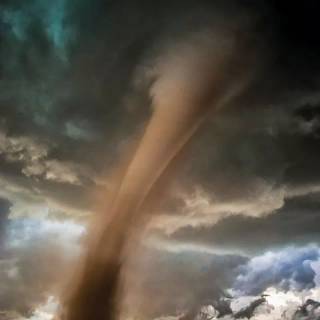 Storm chasing wallpaper