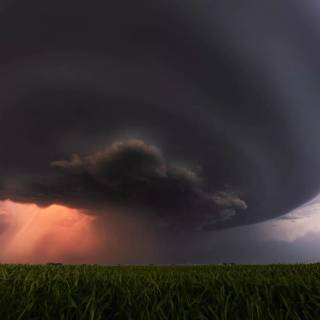 Storm chasing wallpaper