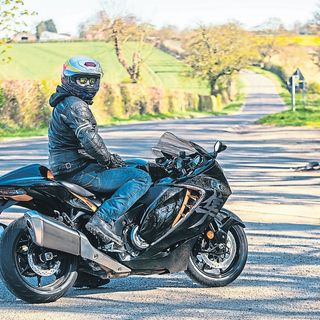 Black Hayabusa wallpaper