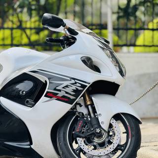 White Hayabusa wallpaper