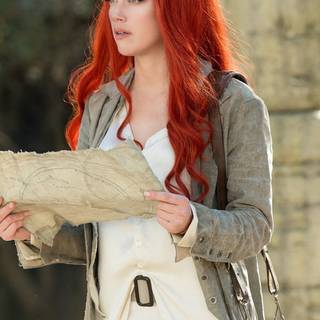 Amber Laura Heard wallpaper