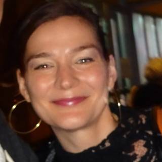 Heather Burns wallpaper