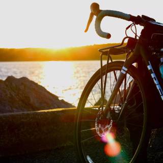 Road bike phone wallpaper