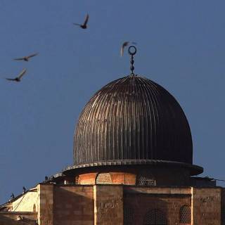 Al-Aqsa Mosque iPhone wallpaper